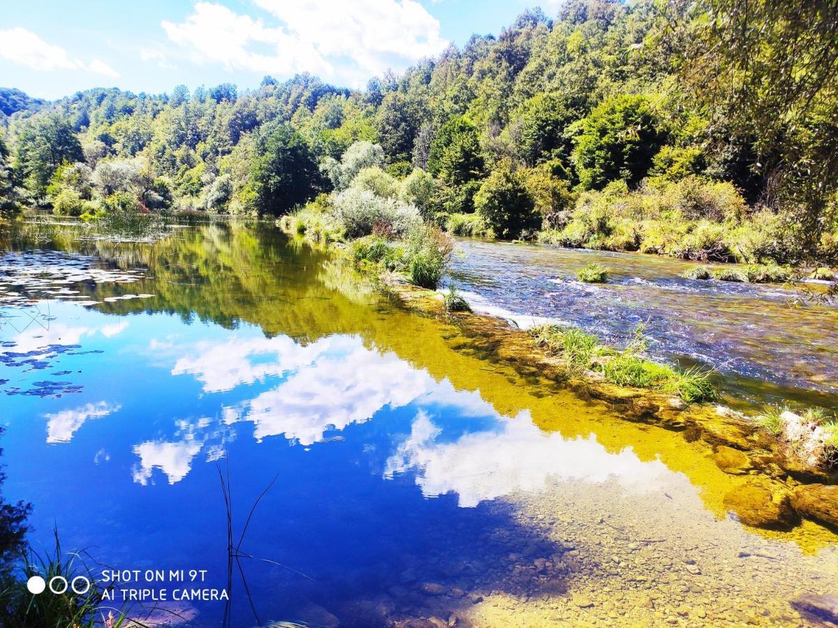 Smaragd River Near Rastoke & Plitvice Lakes Slunj Zewnętrze zdjęcie