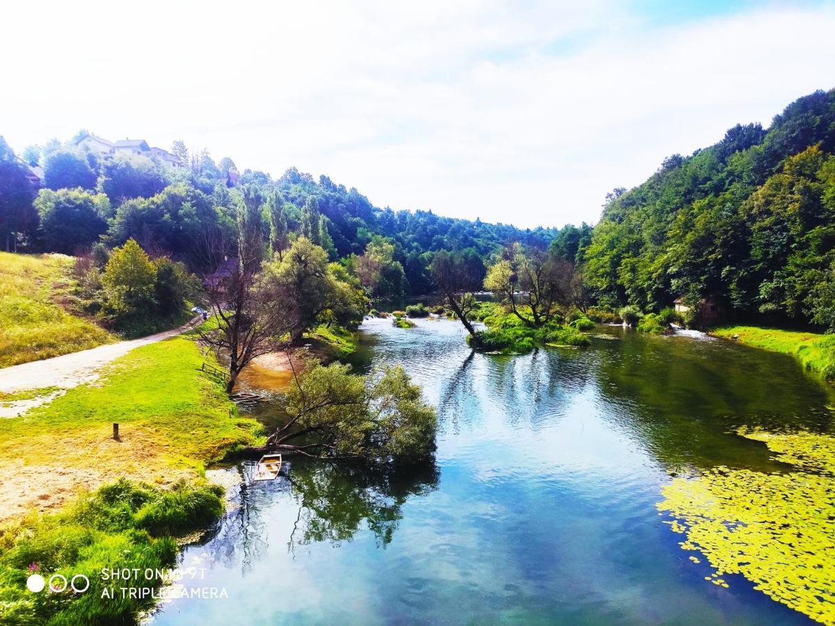 Smaragd River Near Rastoke & Plitvice Lakes Slunj Zewnętrze zdjęcie